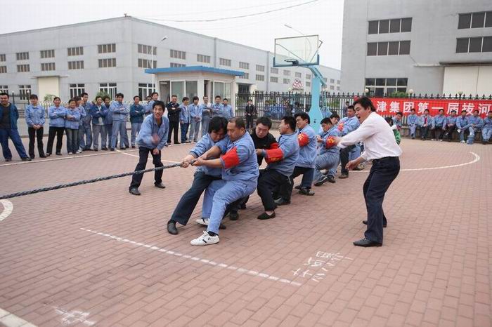 景津集團(tuán)拔河比賽5