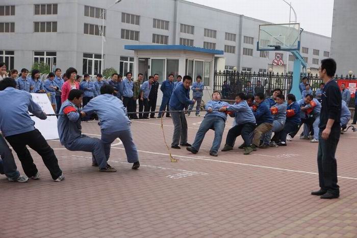 景津集團(tuán)拔河比賽4